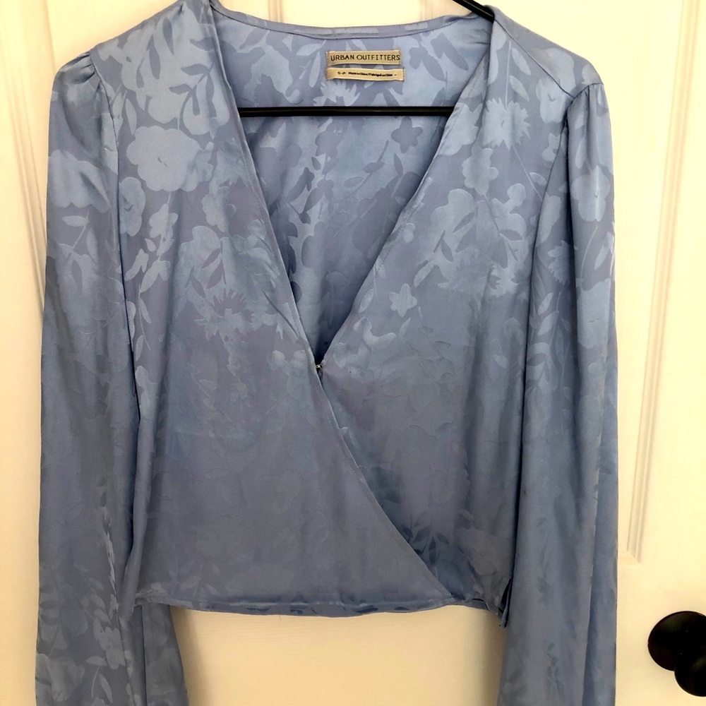 Blouse top with bell sleeves